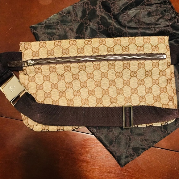 Gucci Fanny Pack - Picture 4 of 5